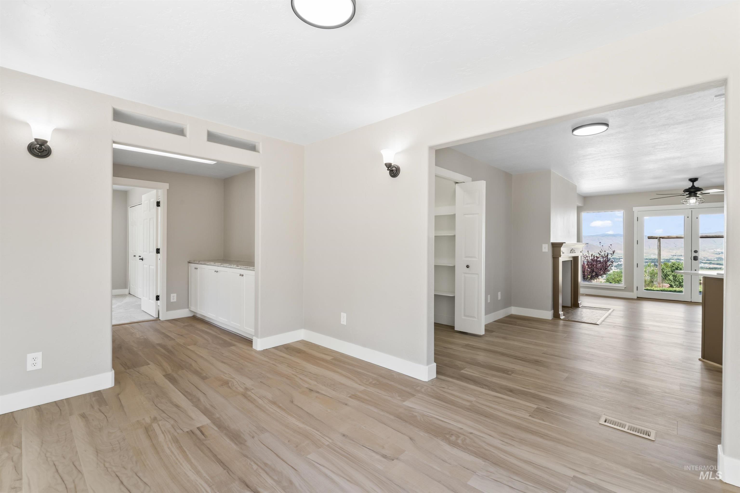 25 Horseshu Vue Circle, Horseshoe Bend, Idaho 83629, 4 Bedrooms, 3.5 Bathrooms, Residential For Sale, Price $829,900, 98951281