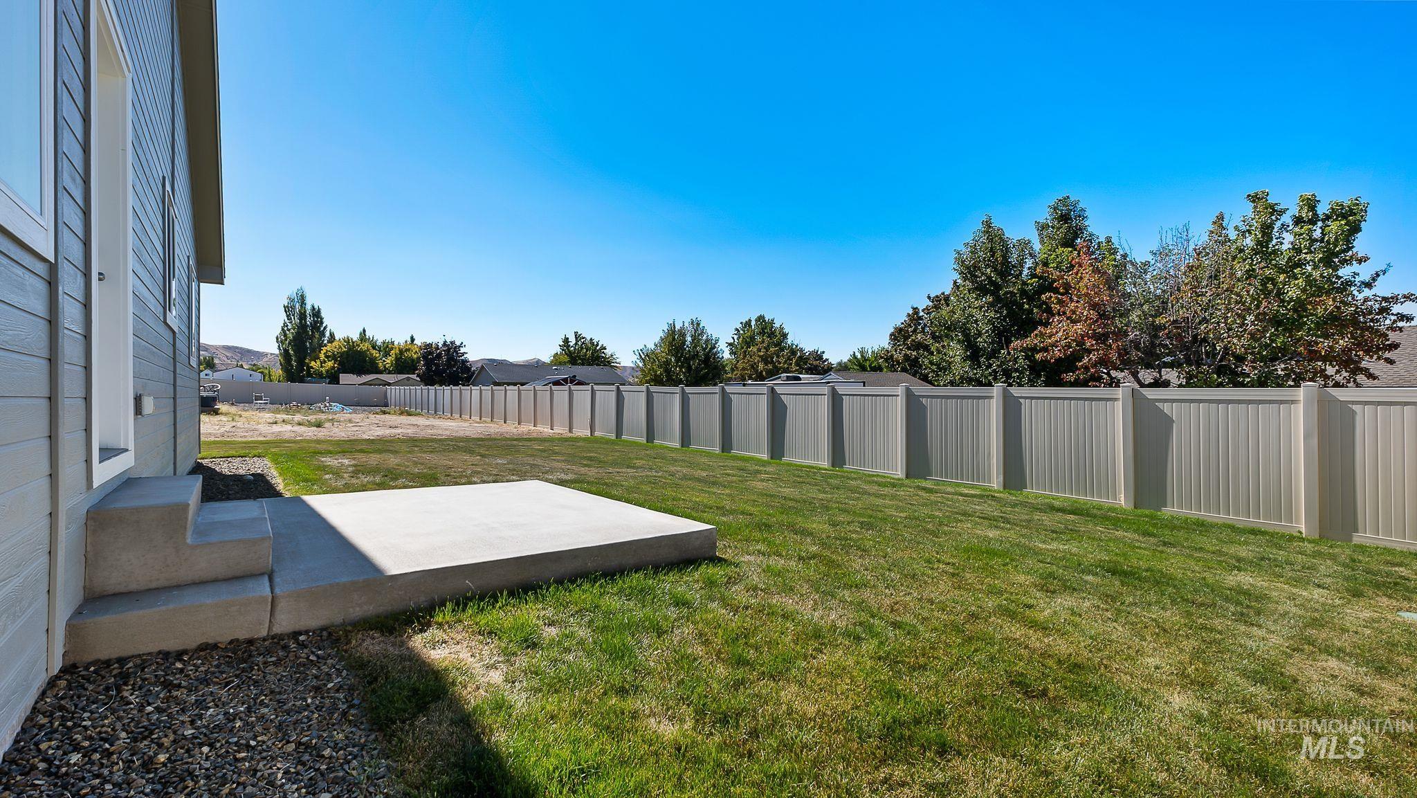 1611 Regency Way, Emmett, Idaho 83617-0000, 3 Bedrooms, 2 Bathrooms, Residential For Sale, Price $452,900,MLS 98951290