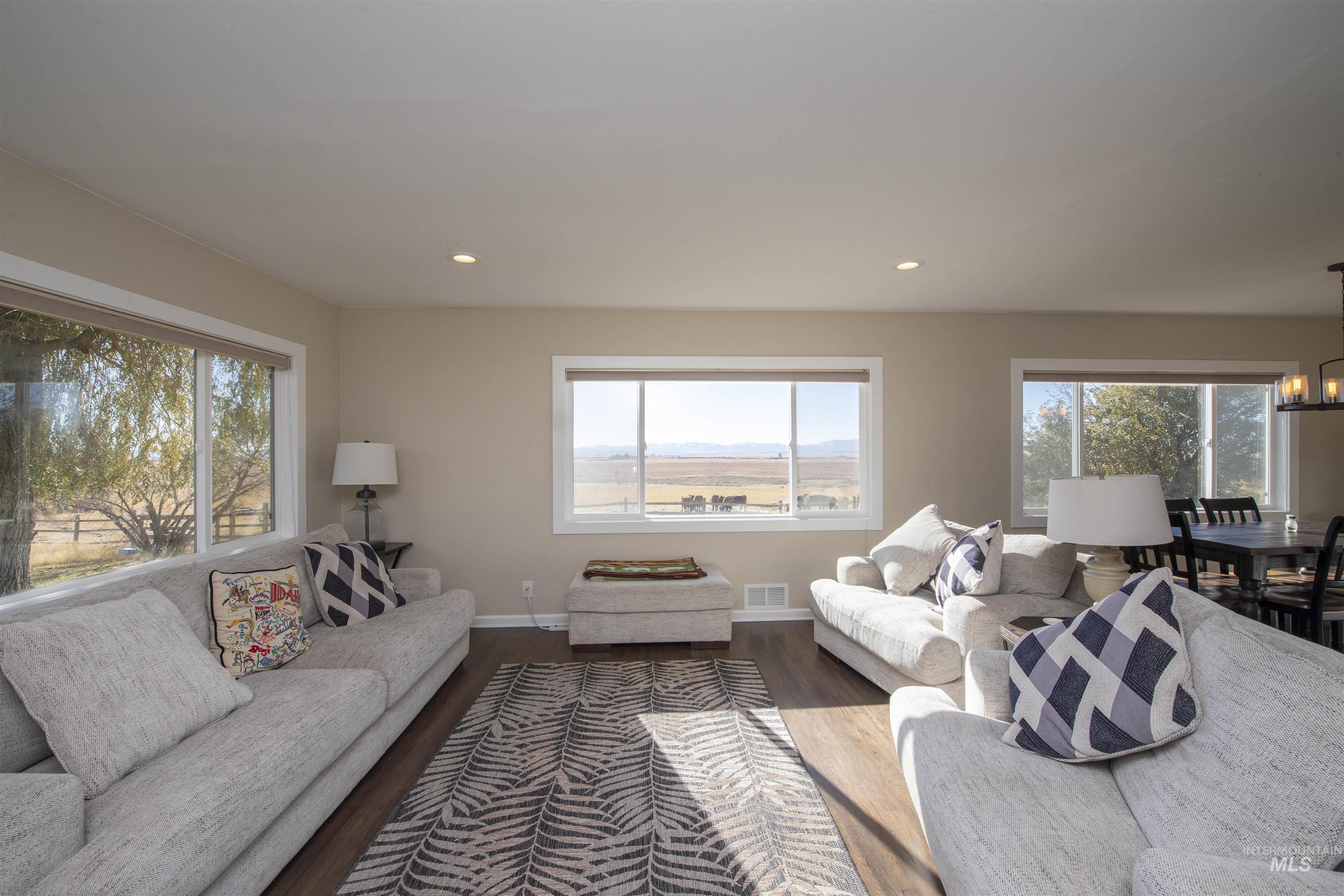 219 W 425 N, Fairfield, Idaho 83327, 5 Bedrooms, 2 Bathrooms, Farm & Ranch For Sale, Price $2,850,000, 98951324