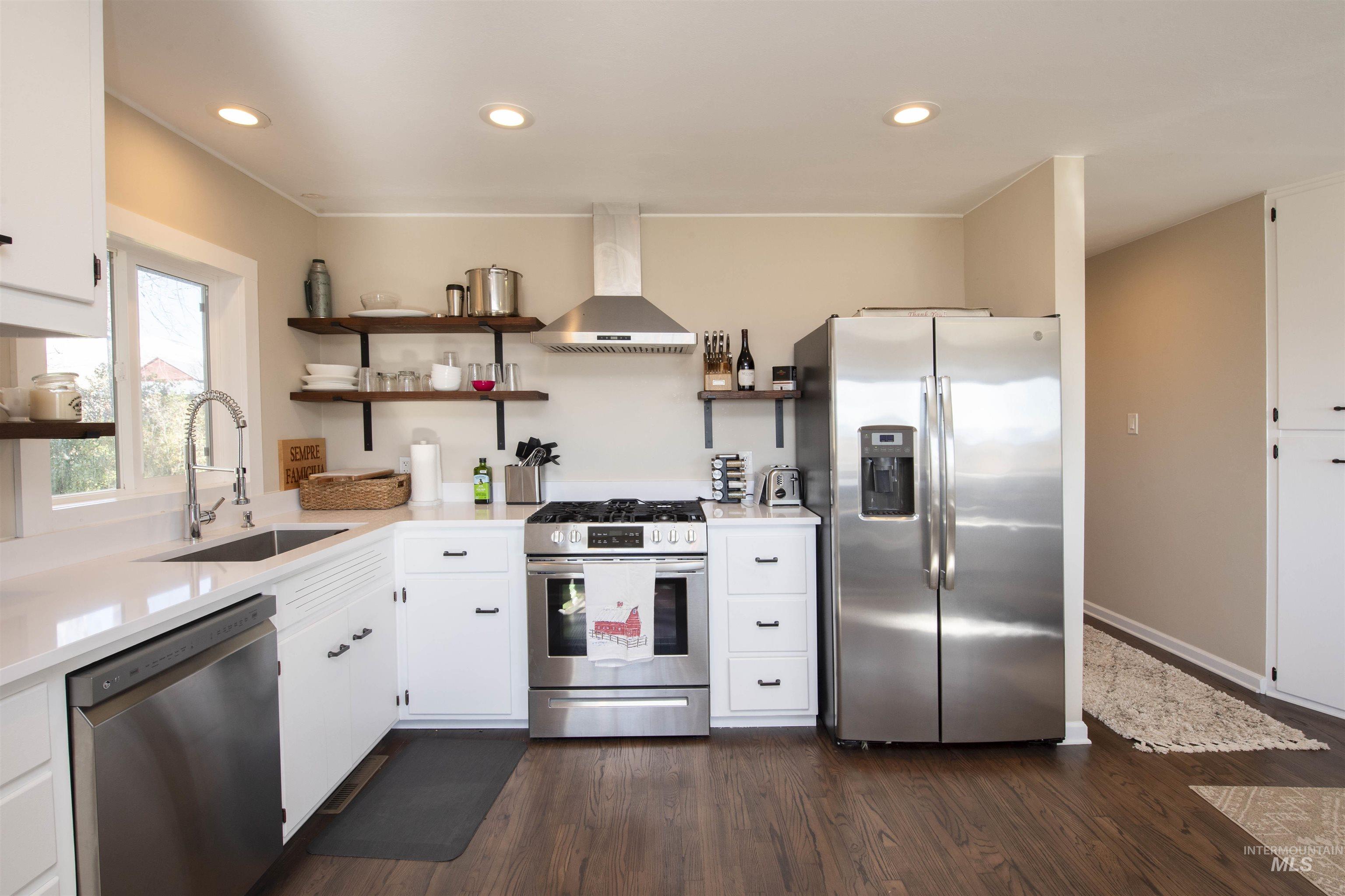 219 W 425 N, Fairfield, Idaho 83327, 5 Bedrooms, 2 Bathrooms, Farm & Ranch For Sale, Price $2,850,000, 98951324