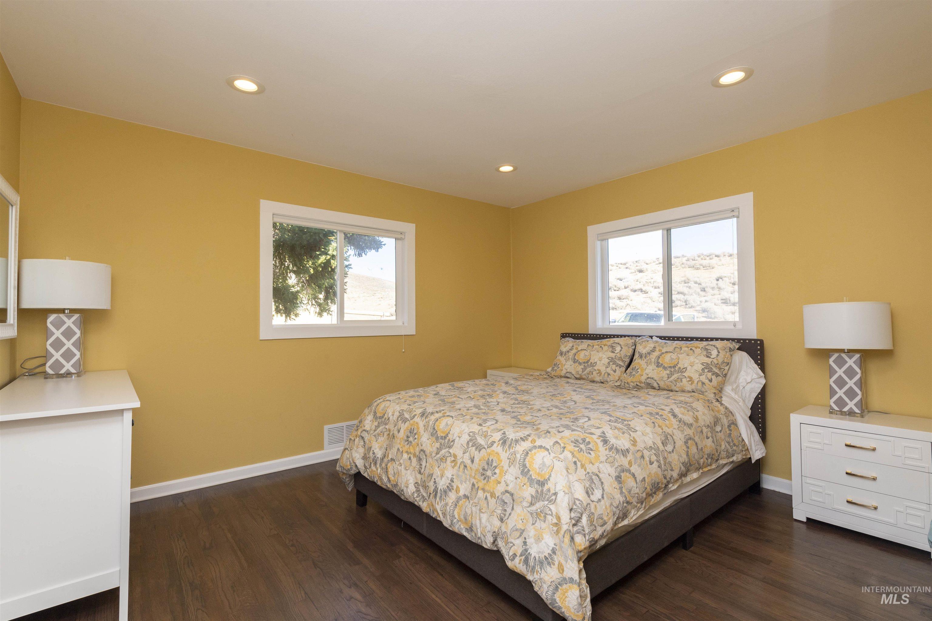 219 W 425 N, Fairfield, Idaho 83327, 5 Bedrooms, 2 Bathrooms, Farm & Ranch For Sale, Price $2,850,000, 98951324