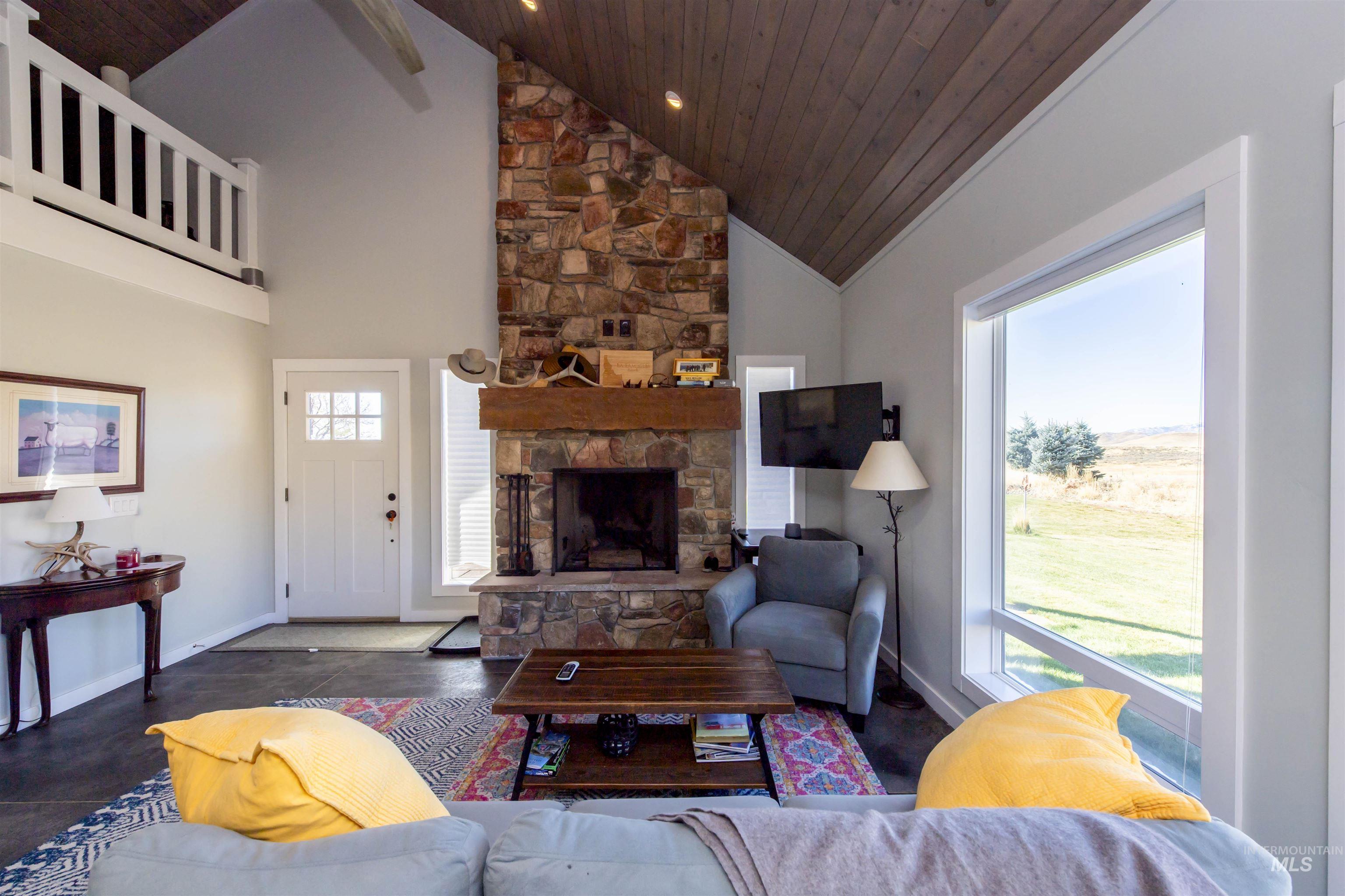 219 W 425 N, Fairfield, Idaho 83327, 5 Bedrooms, 2 Bathrooms, Farm & Ranch For Sale, Price $2,850,000, 98951324