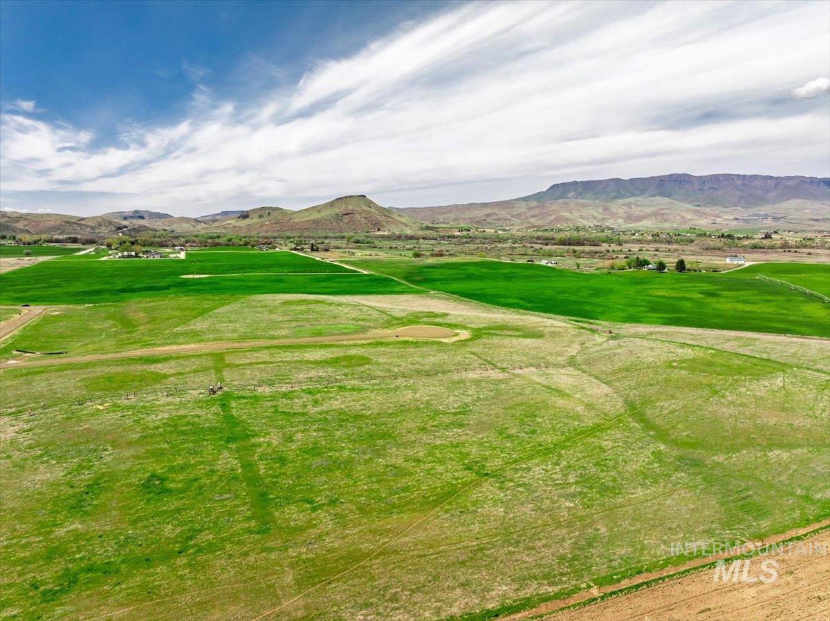 Lot 1 Jake Lane, Emmett, Idaho 83617, Land For Sale, Price $299,000,MLS 98951354