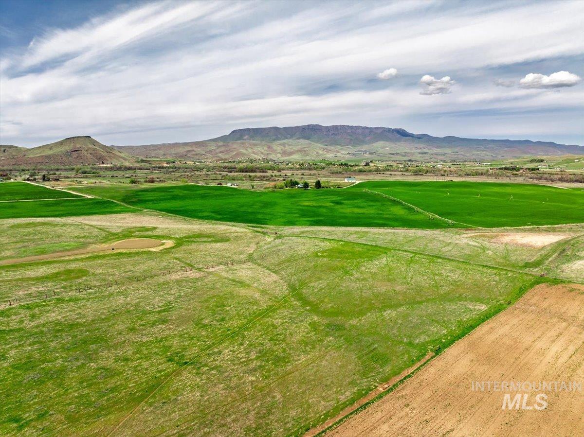 Lot 1 Jake Lane, Emmett, Idaho 83617, Land For Sale, Price $299,000,MLS 98951354