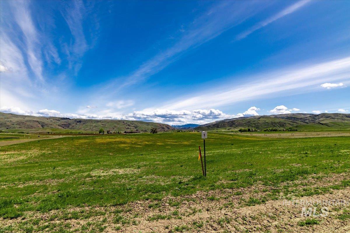 Lot 1 Jake Lane, Emmett, Idaho 83617, Land For Sale, Price $299,000,MLS 98951354