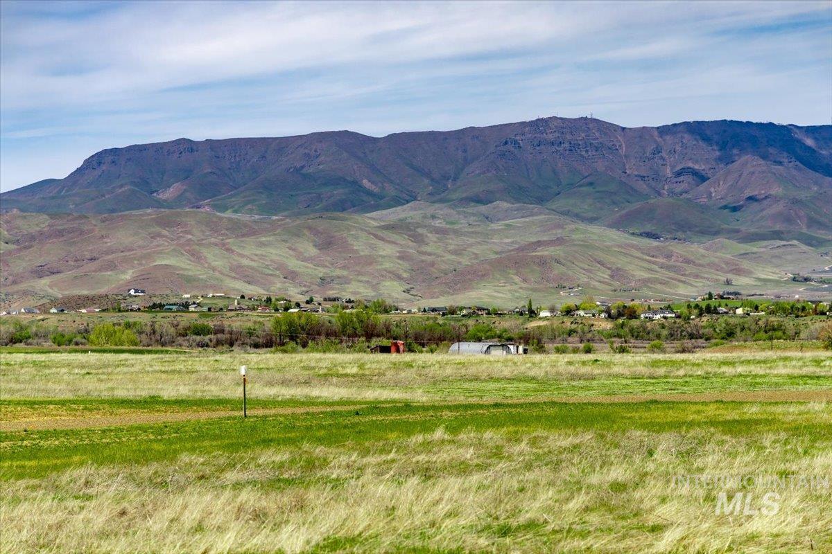 Lot 2 Jake Lane, Emmett, Idaho 83617, Land For Sale, Price $345,000,MLS 98951357
