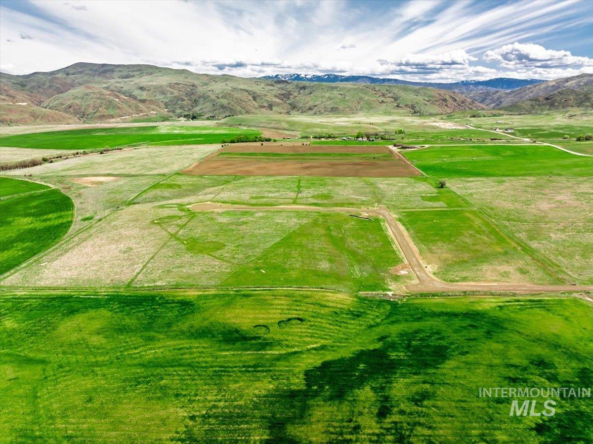 Lot 2 Jake Lane, Emmett, Idaho 83617, Land For Sale, Price $345,000,MLS 98951357