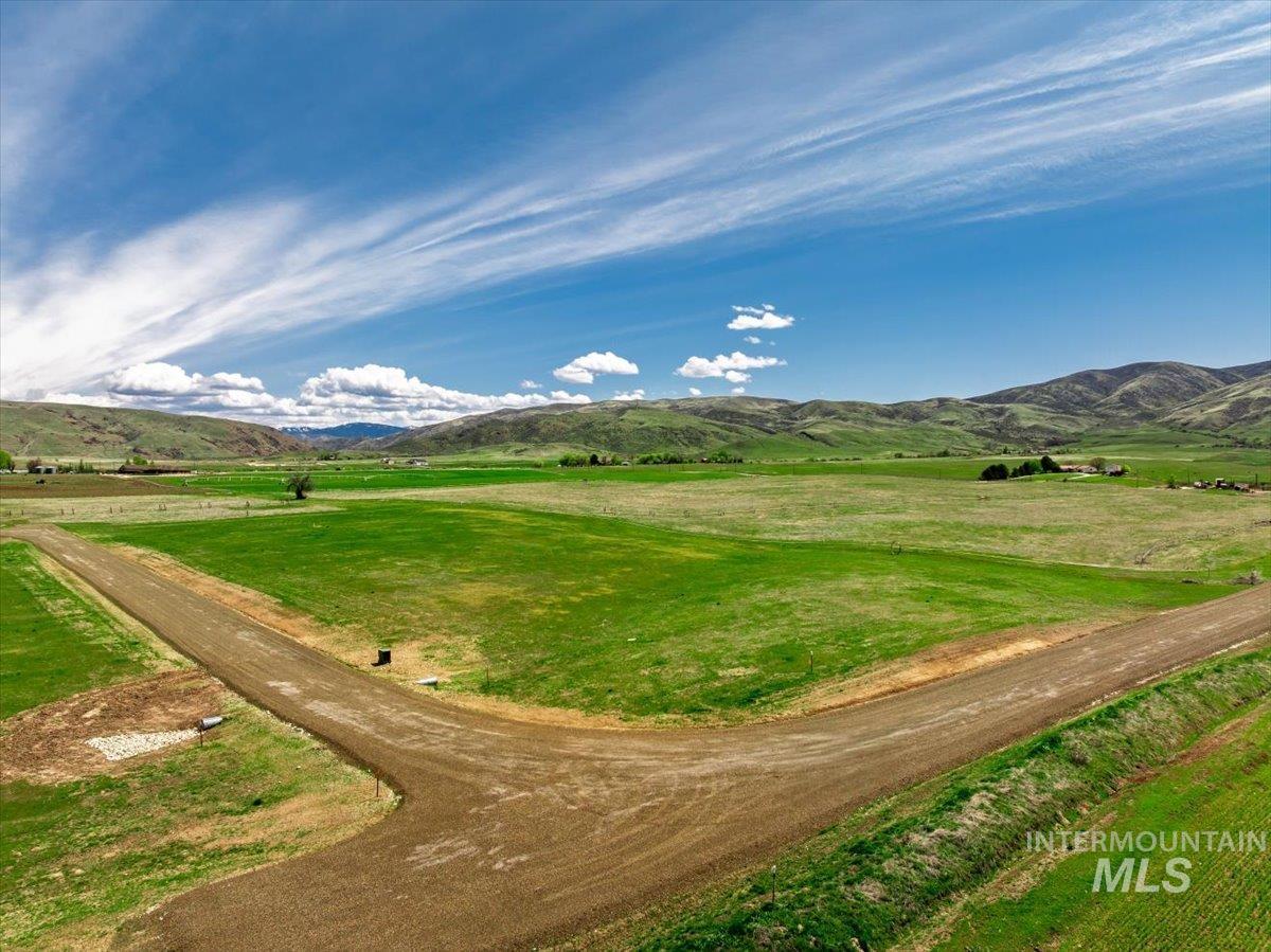 Lot 2 Jake Lane, Emmett, Idaho 83617, Land For Sale, Price $345,000,MLS 98951357