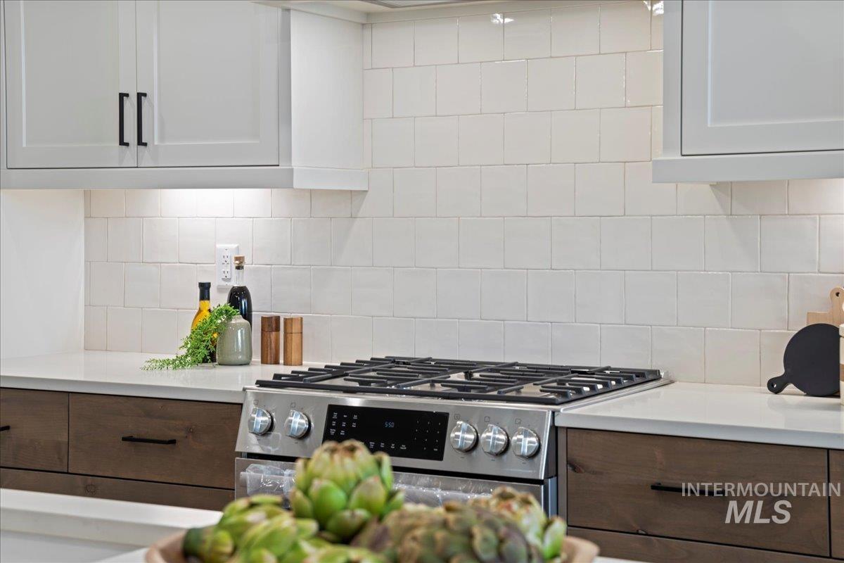 7636 W Old School St., Meridian, Idaho 83646, 3 Bedrooms, 3 Bathrooms, Residential For Sale, Price $639,900,MLS 98951391