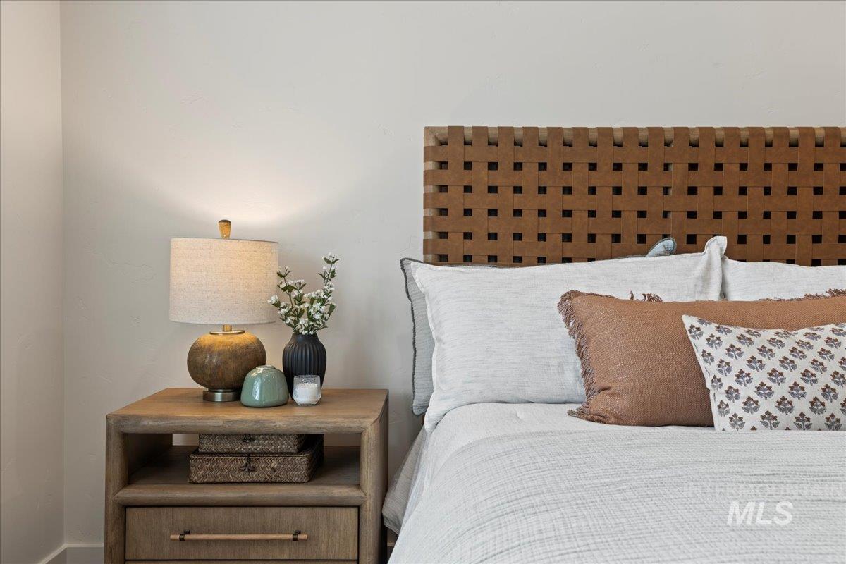 7636 W Old School St., Meridian, Idaho 83646, 3 Bedrooms, 3 Bathrooms, Residential For Sale, Price $639,900,MLS 98951391