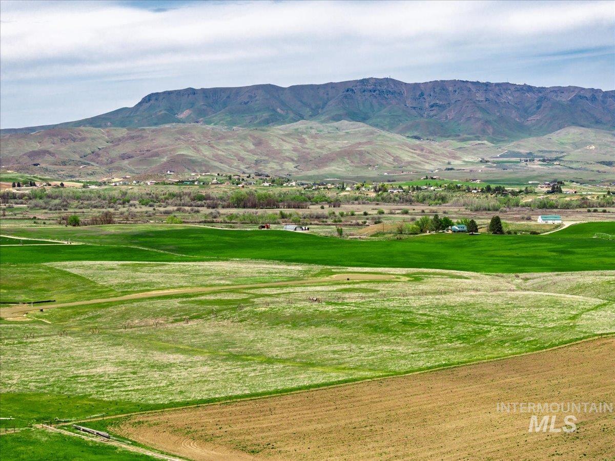 Lot 7 Jake Lane, Emmett, Idaho 83617, Land For Sale, Price $295,000,MLS 98951413