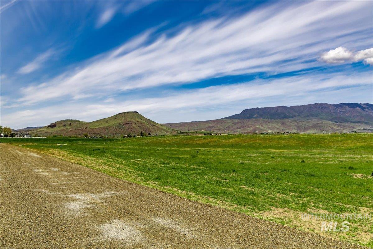 Lot 7 Jake Lane, Emmett, Idaho 83617, Land For Sale, Price $295,000,MLS 98951413