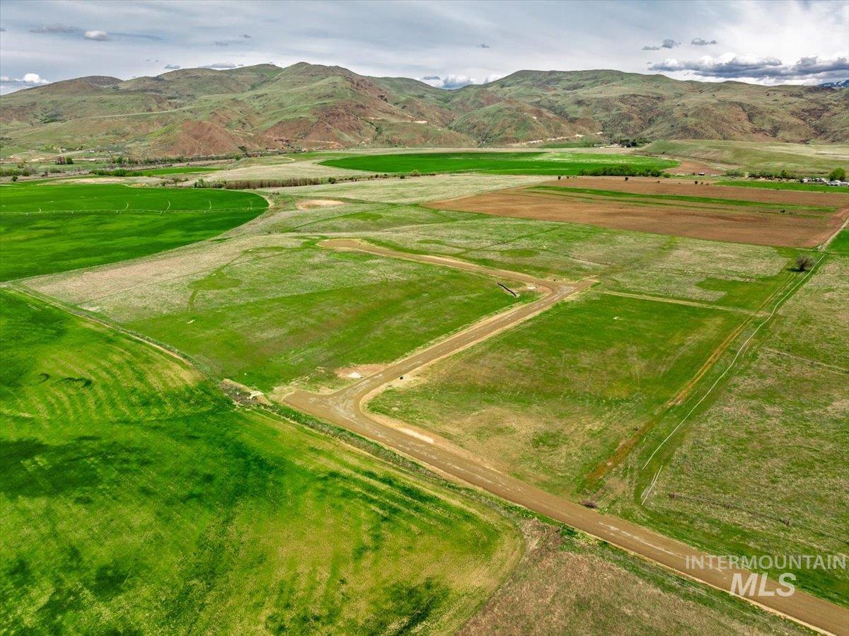Lot 7 Jake Lane, Emmett, Idaho 83617, Land For Sale, Price $295,000,MLS 98951413