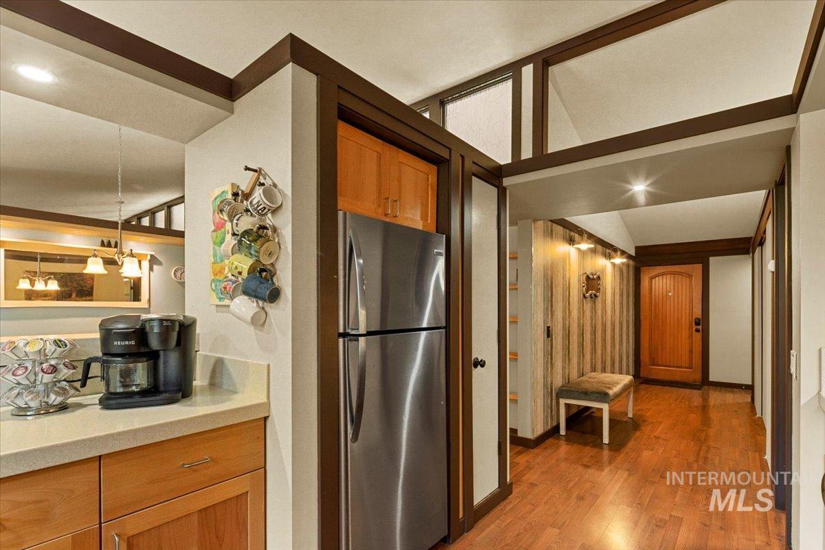 101 & 103 Minot Street, Middleton, Idaho 83644, 5 Bedrooms, 3 Bathrooms, Residential For Sale, Price $931,000,MLS 98951464