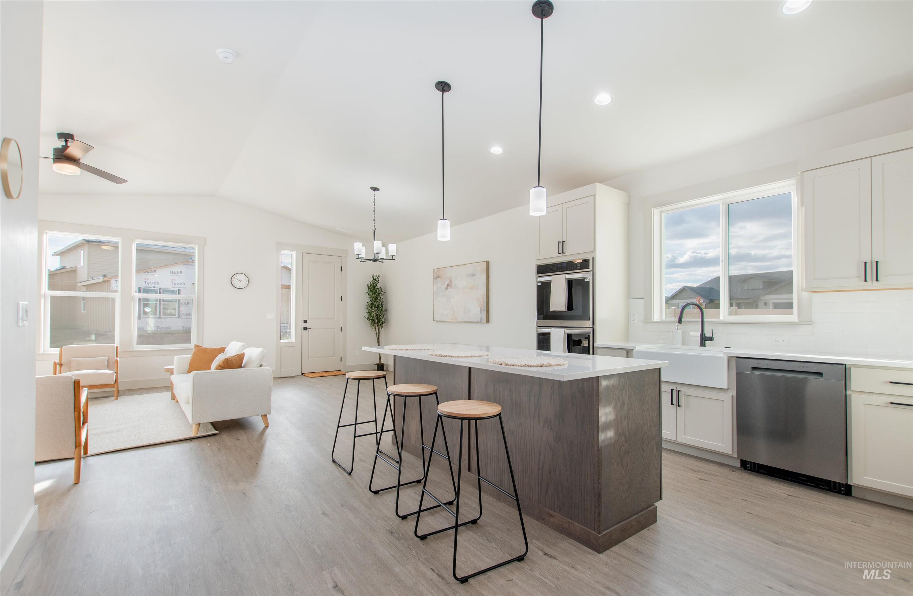 438 October Sky, New Plymouth, Idaho 83655, 5 Bedrooms, 2.5 Bathrooms, Residential For Sale, Price $469,000, 98951483