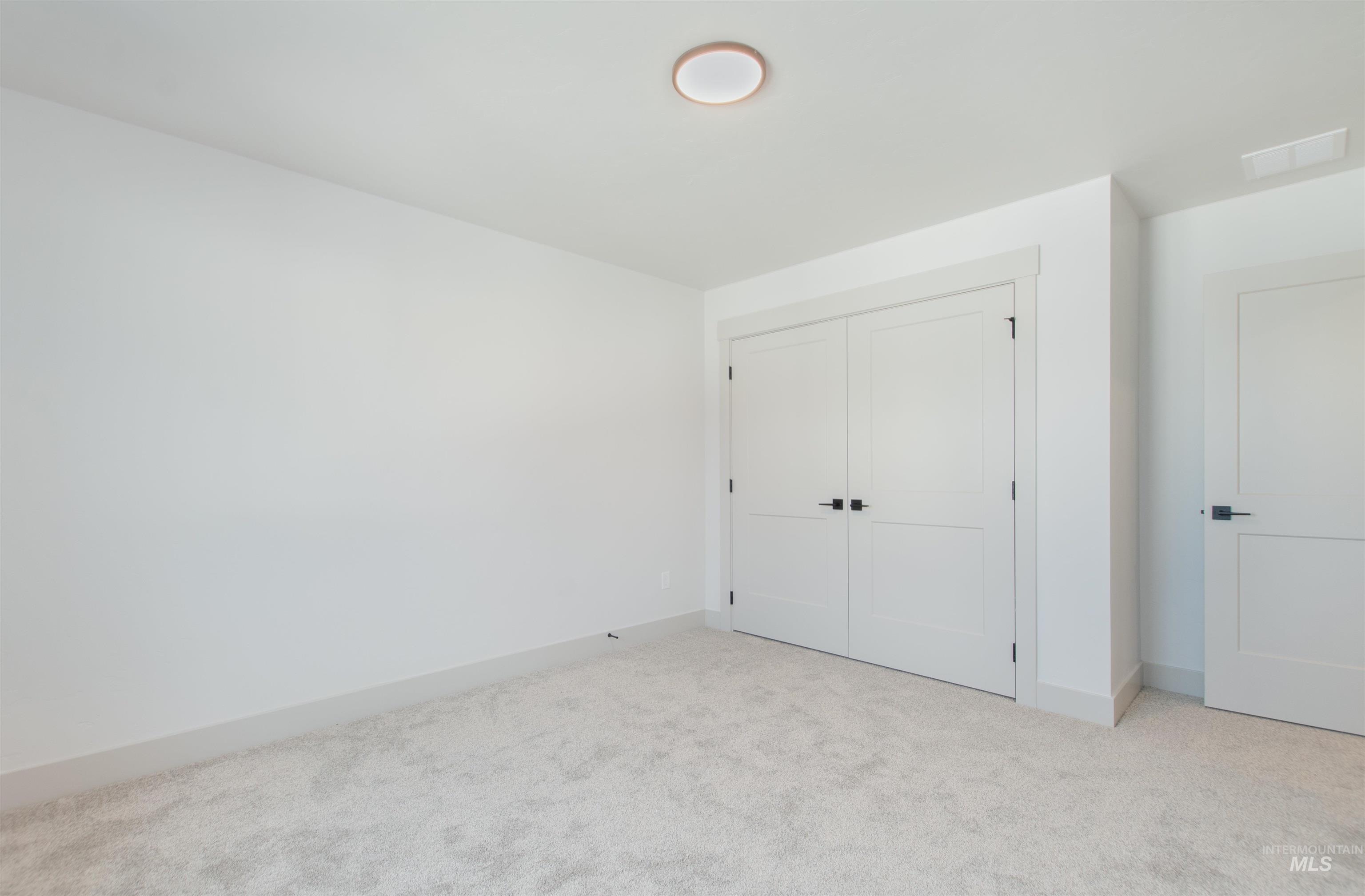 438 October Sky, New Plymouth, Idaho 83655, 5 Bedrooms, 2.5 Bathrooms, Residential For Sale, Price $469,000, 98951483