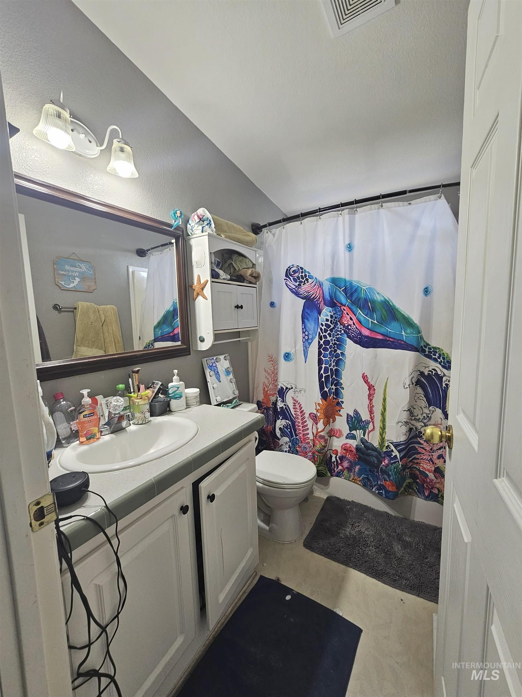 609 N Almon, Moscow, Idaho 83843, 2 Bedrooms, 2 Bathrooms, Residential For Sale, Price $109,000,MLS 98951491