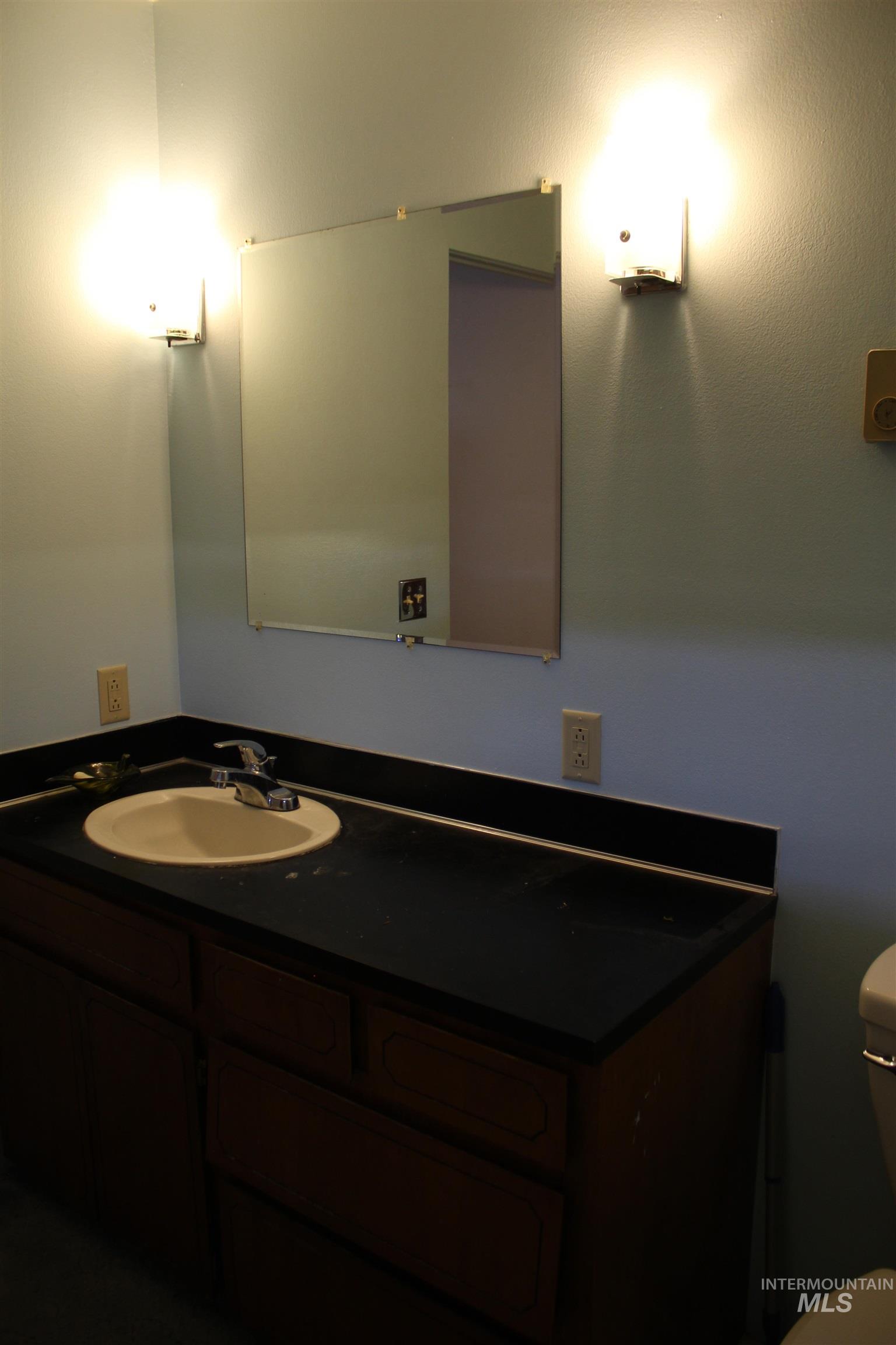 1034 Greencreek Road, Greencreek, Idaho 83533, 4 Bedrooms, 2 Bathrooms, Residential For Sale, Price $399,000, 98951663