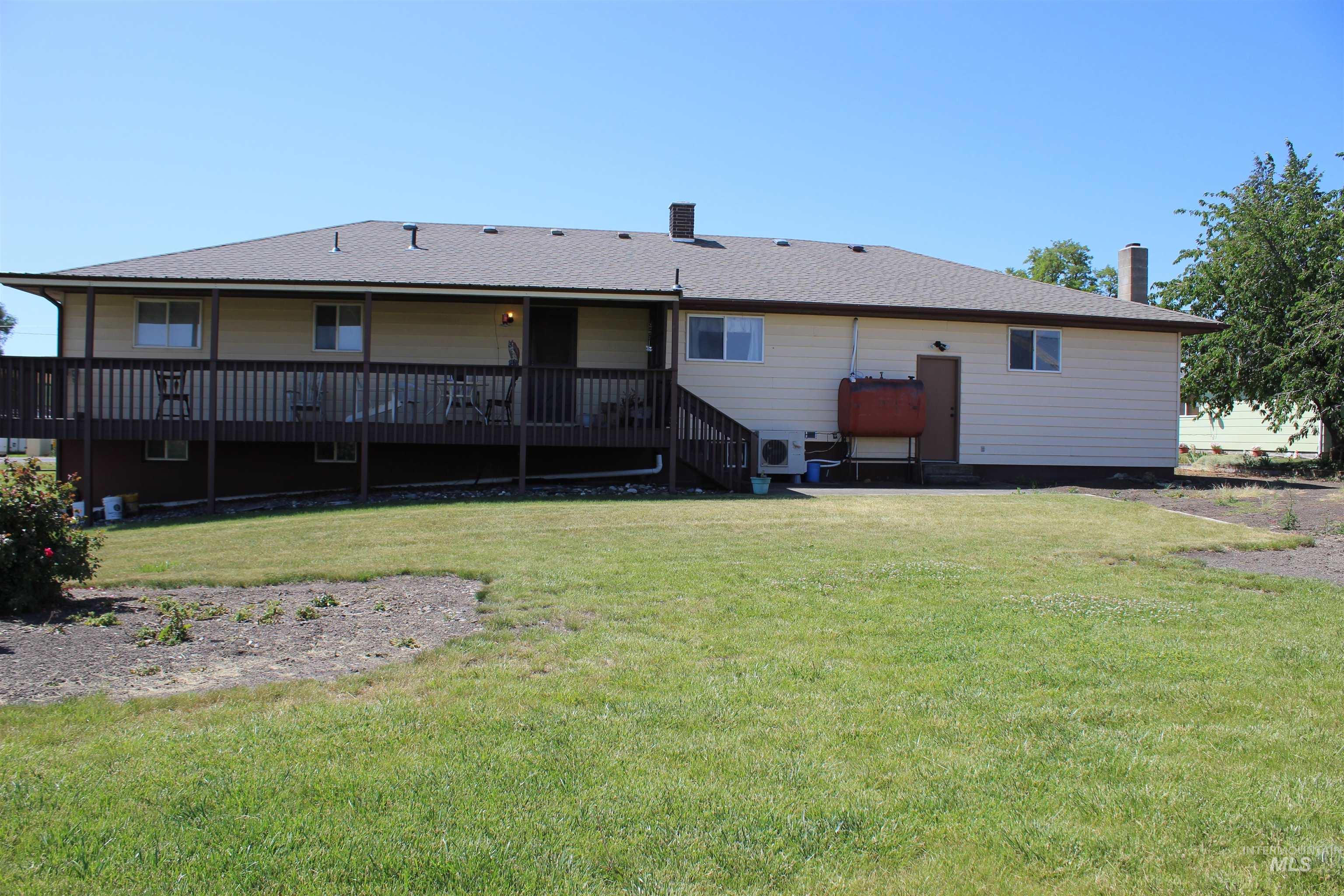 1034 Greencreek Road, Greencreek, Idaho 83533, 4 Bedrooms, 2 Bathrooms, Residential For Sale, Price $399,000, 98951663