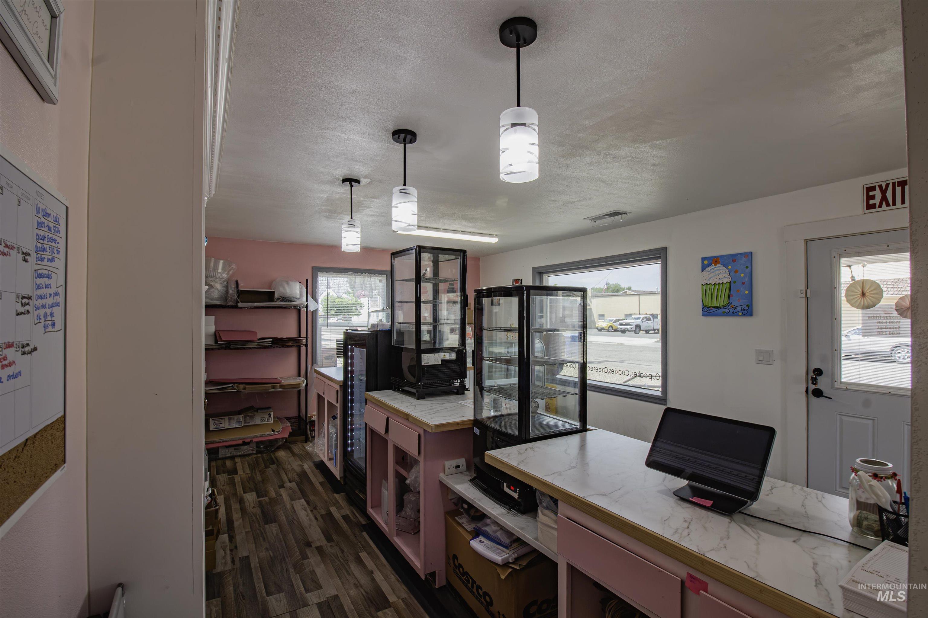 220 S Iowa Avenue, Fruitland, Idaho 83619, Business/Commercial For Sale, Price $219,900, 98951678