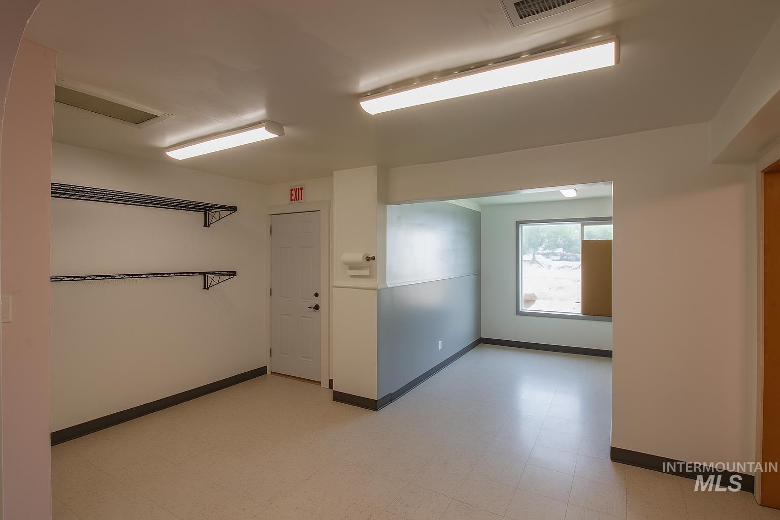 220 S Iowa Avenue, Fruitland, Idaho 83619, Business/Commercial For Sale, Price $219,900, 98951678