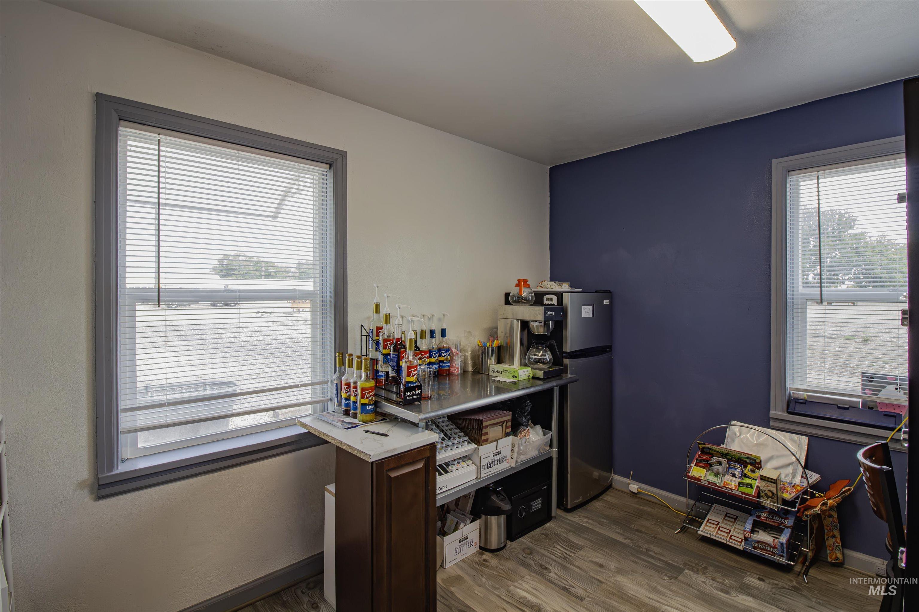 220 S Iowa Avenue, Fruitland, Idaho 83619, Business/Commercial For Sale, Price $219,900, 98951678