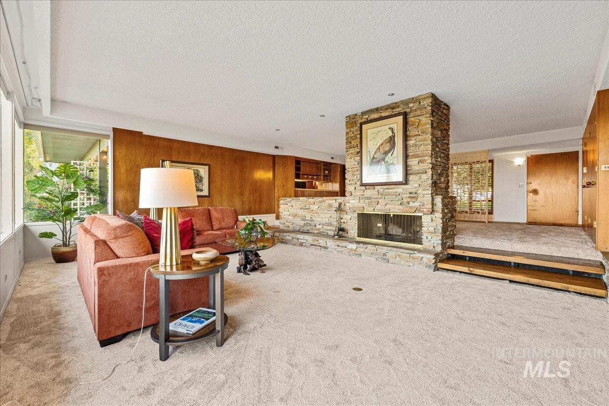 2401 Terrace Drive, Caldwell, Idaho 83605, 2 Bedrooms, 3 Bathrooms, Residential For Sale, Price $629,000,MLS 98951766