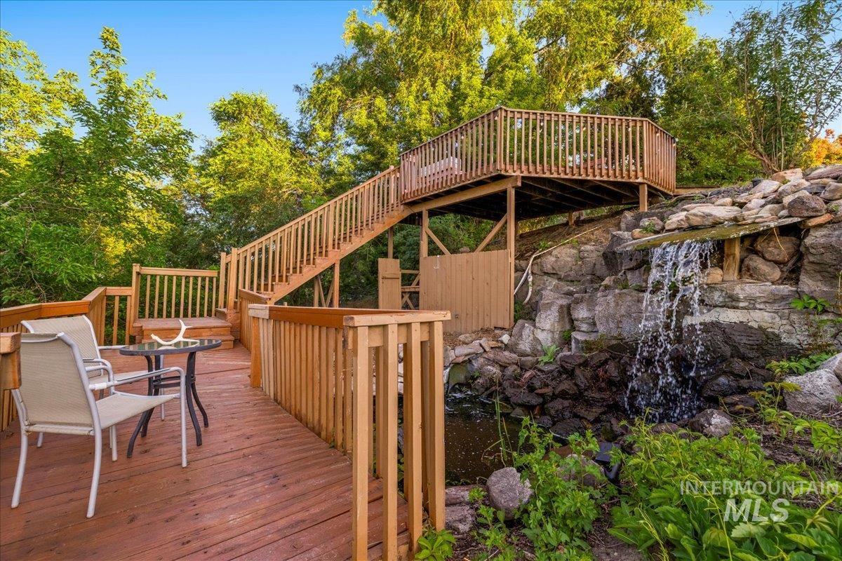 2401 Terrace Drive, Caldwell, Idaho 83605, 2 Bedrooms, 3 Bathrooms, Residential For Sale, Price $629,000,MLS 98951766