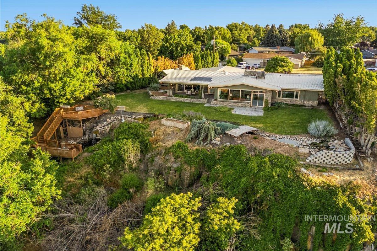 2401 Terrace Drive, Caldwell, Idaho 83605, 2 Bedrooms, 3 Bathrooms, Residential For Sale, Price $629,000,MLS 98951766