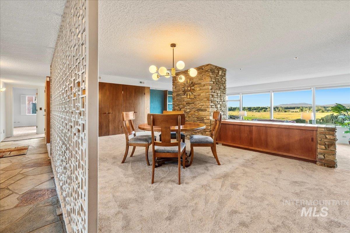 2401 Terrace Drive, Caldwell, Idaho 83605, 2 Bedrooms, 3 Bathrooms, Residential For Sale, Price $629,000,MLS 98951766