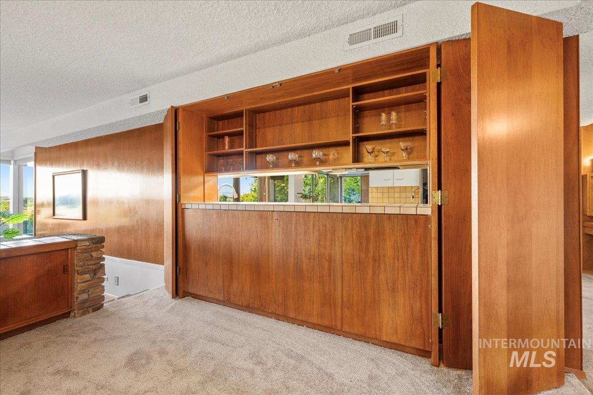 2401 Terrace Drive, Caldwell, Idaho 83605, 2 Bedrooms, 3 Bathrooms, Residential For Sale, Price $629,000,MLS 98951766