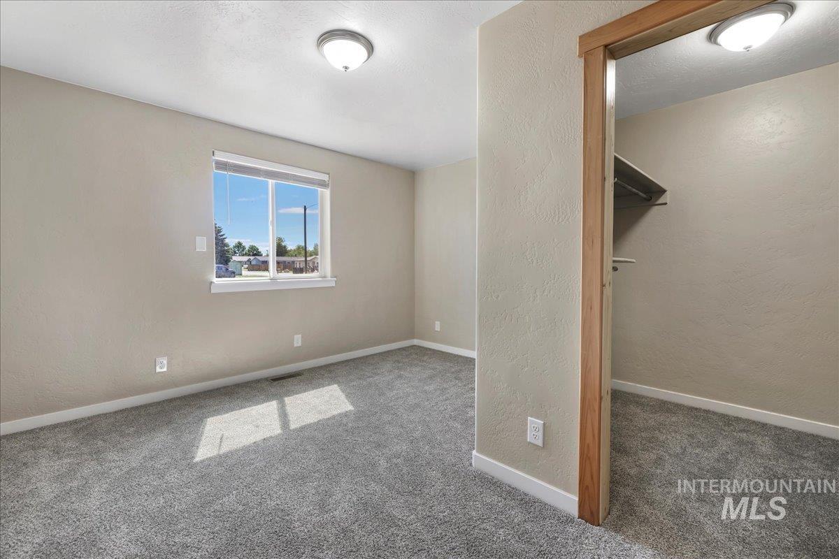 180 E Elmore, Richfield, Idaho 83349-0000, 3 Bedrooms, 2 Bathrooms, Residential For Sale, Price $329,900,MLS 98951893