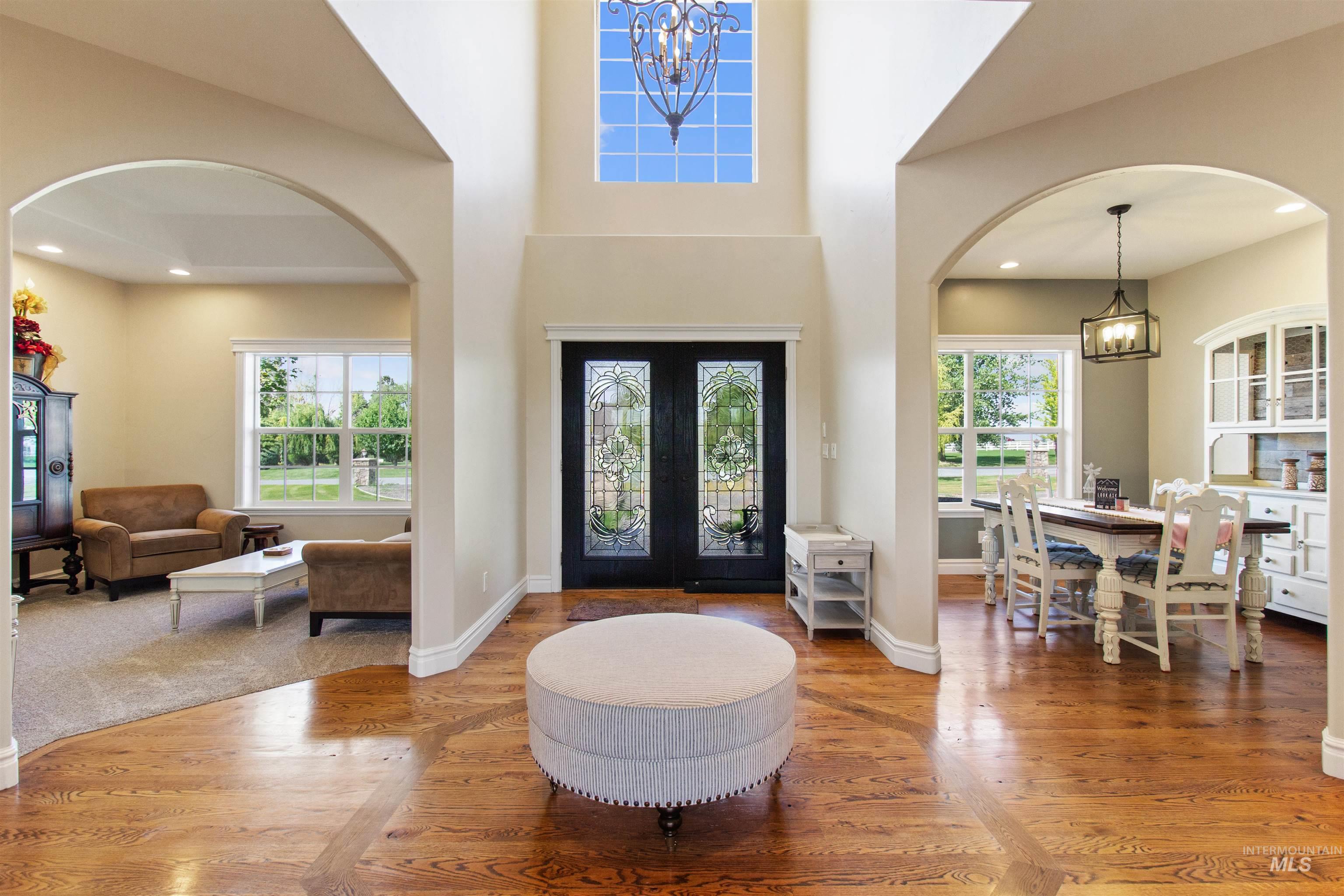 3703 E 3793 N, Kimberly, Idaho 83341-5168, 4 Bedrooms, 3.5 Bathrooms, Residential For Sale, Price $790,000,MLS 98951907