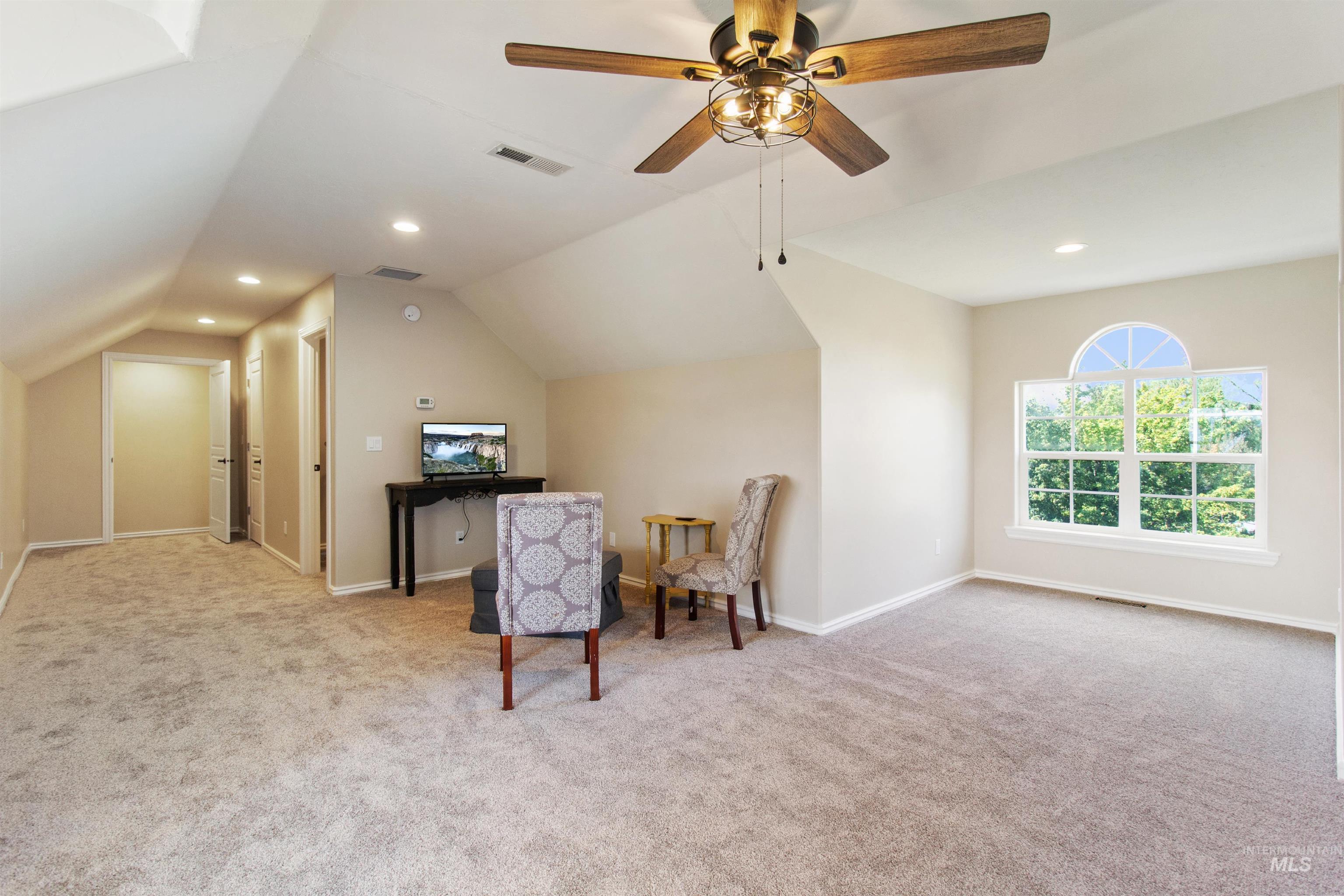 3703 E 3793 N, Kimberly, Idaho 83341-5168, 4 Bedrooms, 3.5 Bathrooms, Residential For Sale, Price $790,000,MLS 98951907