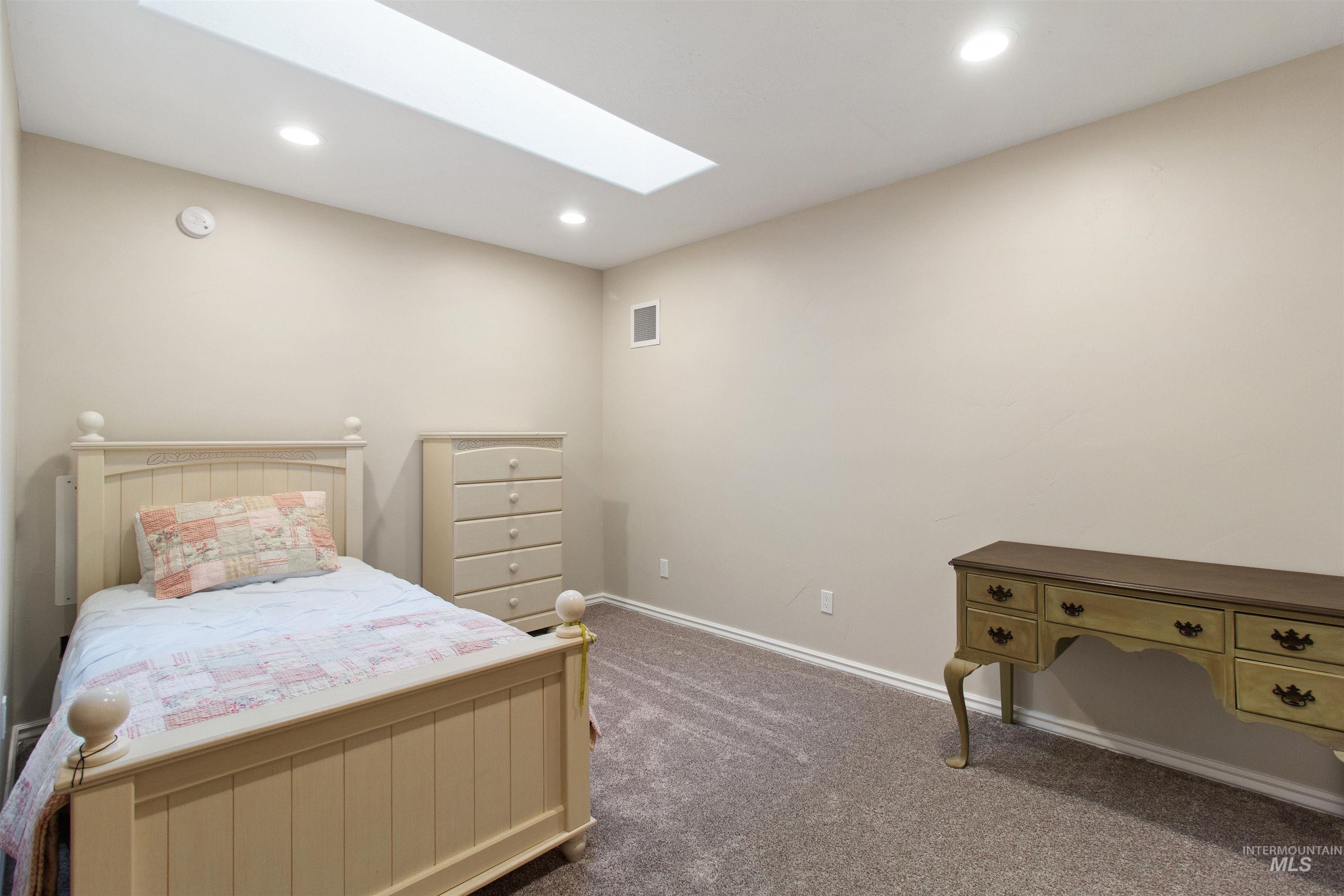 3703 E 3793 N, Kimberly, Idaho 83341-5168, 4 Bedrooms, 3.5 Bathrooms, Residential For Sale, Price $790,000,MLS 98951907