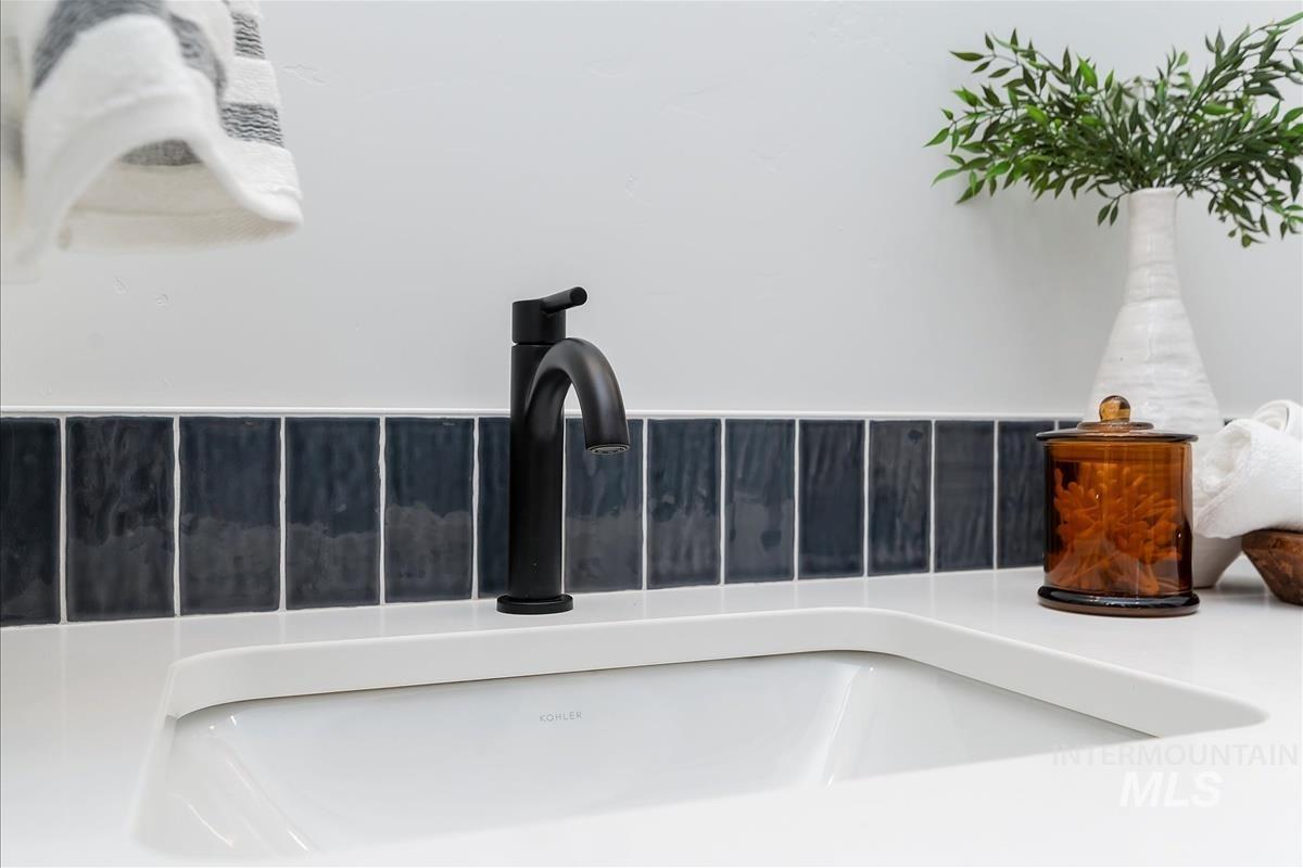 10889 W Cruden Bay Ln, Kuna, Idaho 83634, 3 Bedrooms, 2.5 Bathrooms, Residential For Sale, Price $1,185,000,MLS 98951912