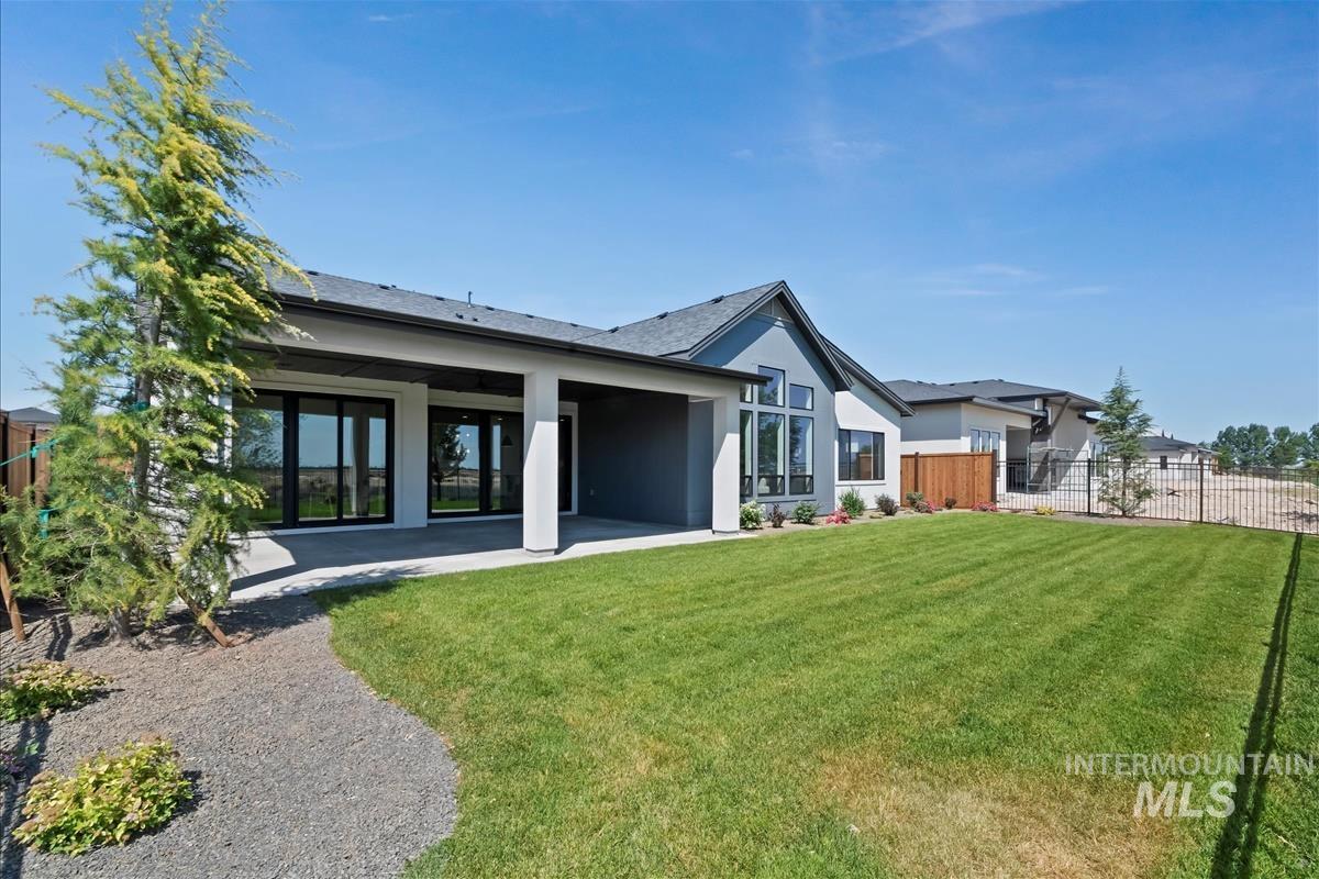 10889 W Cruden Bay Ln, Kuna, Idaho 83634, 3 Bedrooms, 2.5 Bathrooms, Residential For Sale, Price $1,185,000,MLS 98951912