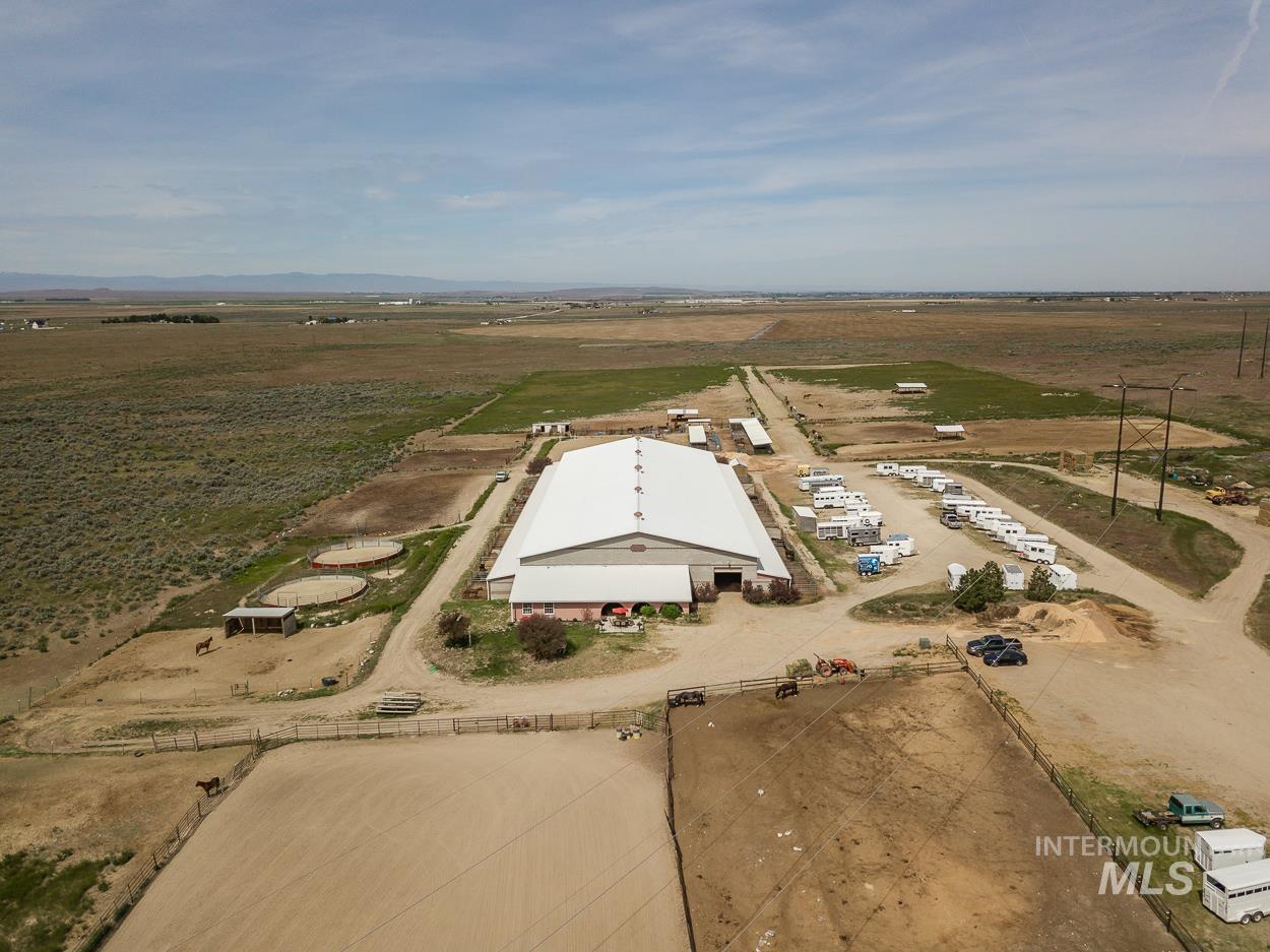 16973 S Vista Ave, Kuna, Idaho 83634, 3 Bedrooms, 2.5 Bathrooms, Residential For Sale, Price $3,749,000, 98951984
