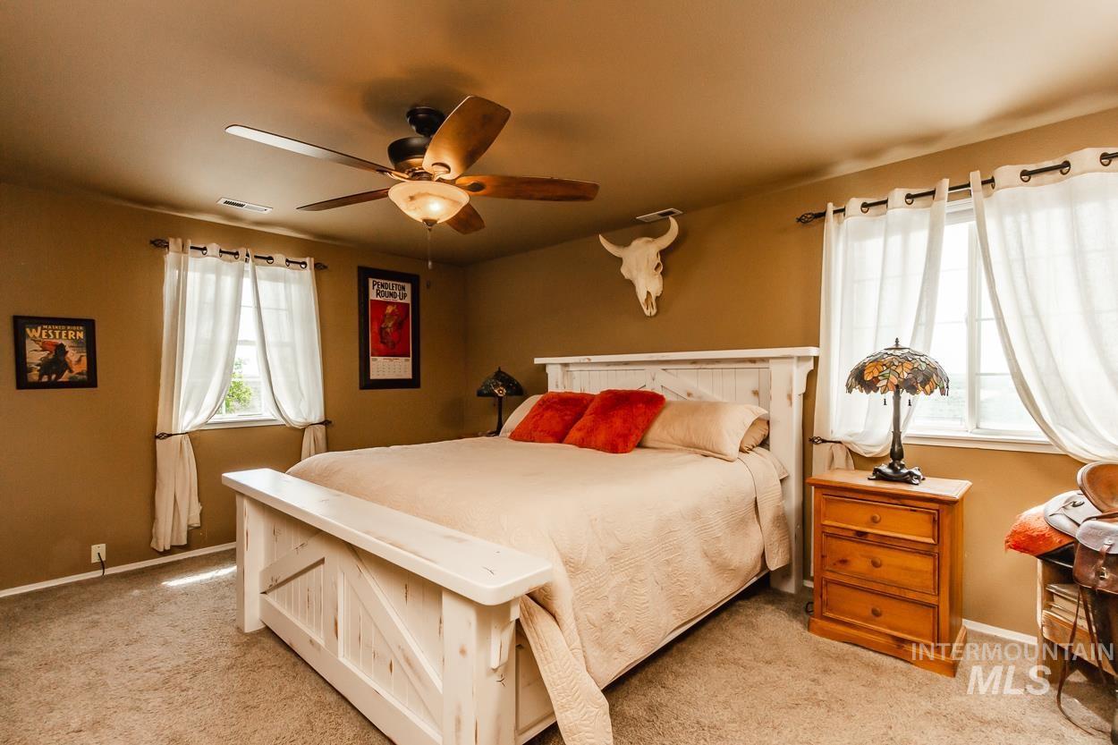 16973 S Vista Ave, Kuna, Idaho 83634, 3 Bedrooms, 2.5 Bathrooms, Farm & Ranch For Sale, Price $3,749,000,MLS 98951985