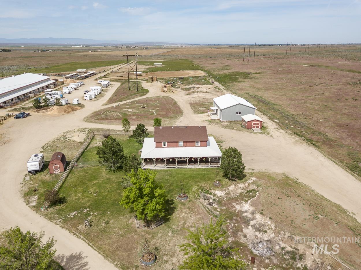 16973 S Vista Ave, Kuna, Idaho 83634, 3 Bedrooms, 2.5 Bathrooms, Farm & Ranch For Sale, Price $3,749,000,MLS 98951985