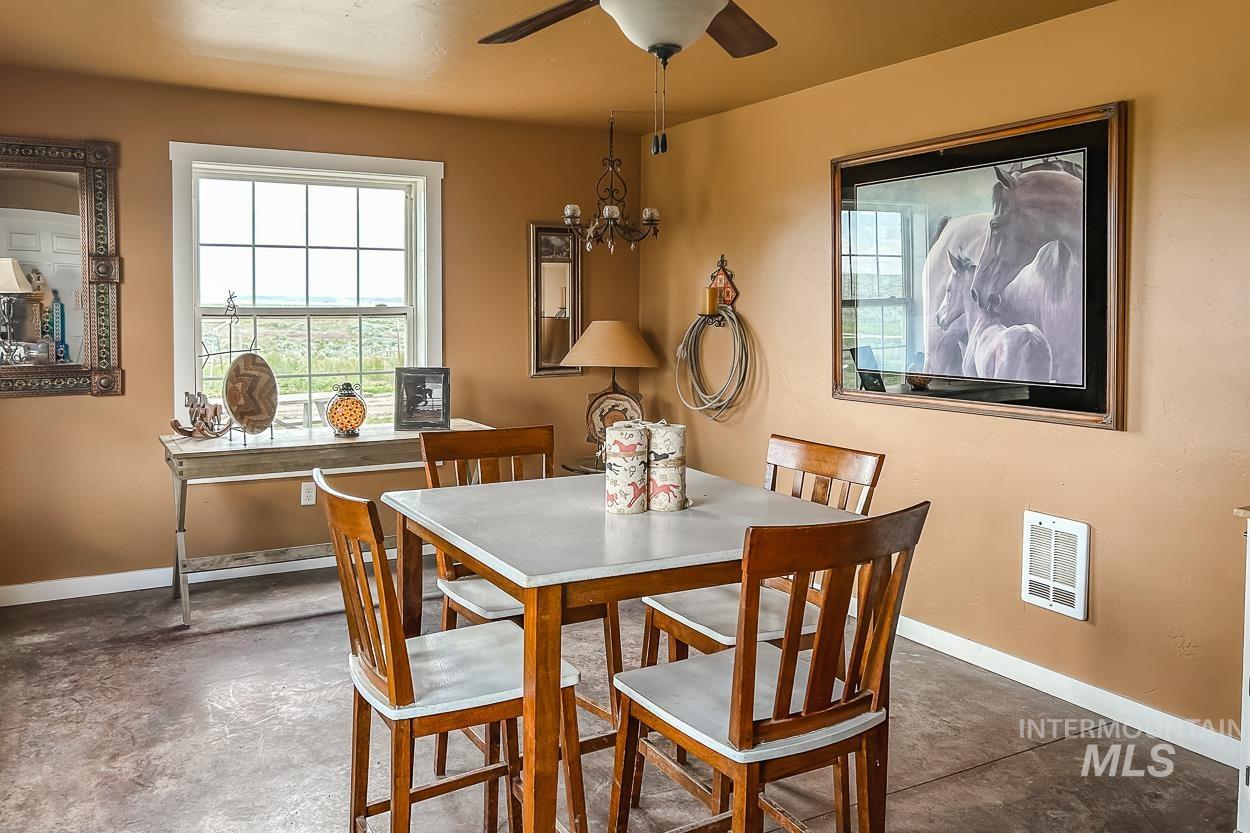 16973 S Vista Ave, Kuna, Idaho 83634, 3 Bedrooms, 2.5 Bathrooms, Farm & Ranch For Sale, Price $3,749,000,MLS 98951985