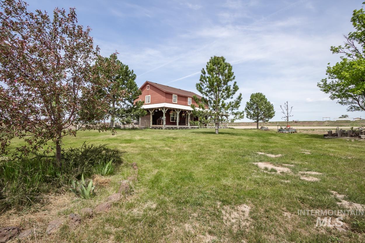 16973 S Vista Ave, Kuna, Idaho 83634, 3 Bedrooms, 2.5 Bathrooms, Farm & Ranch For Sale, Price $3,749,000,MLS 98951985