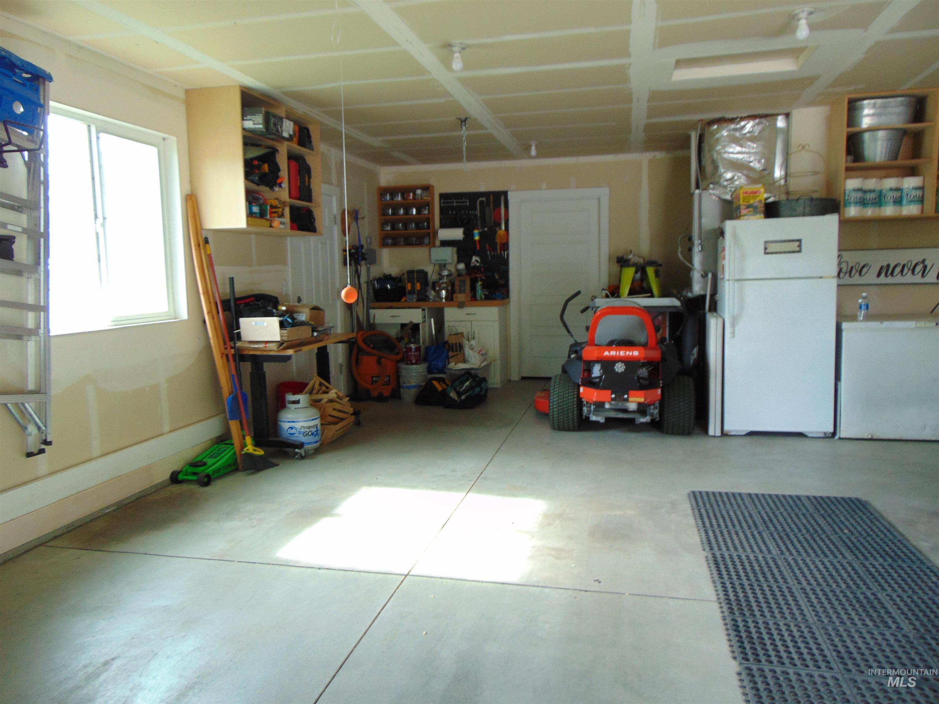 983 South Street, Vale, Oregon 97918, 4 Bedrooms, 2.5 Bathrooms, Residential For Sale, Price $535,000,MLS 98952001