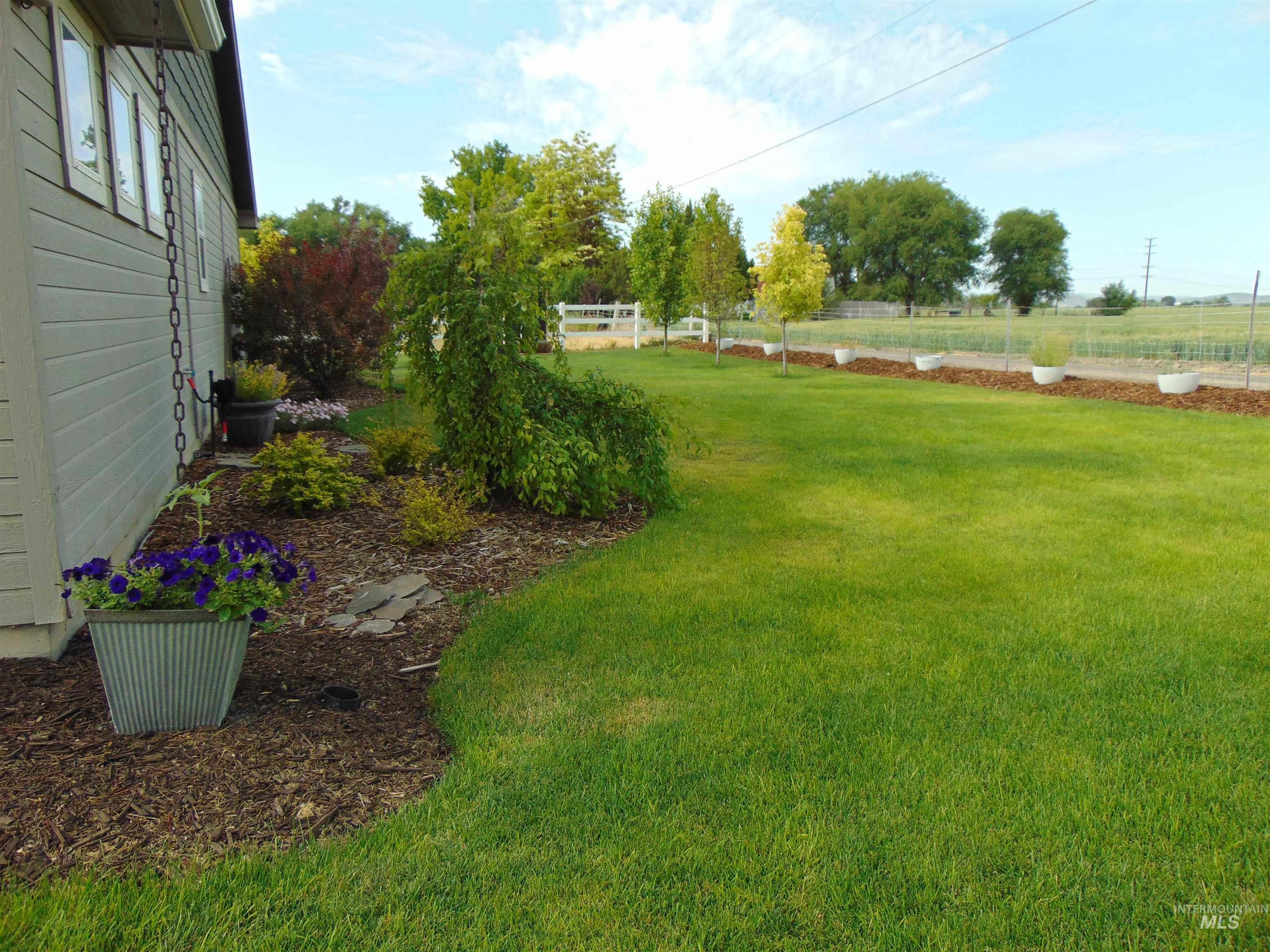 983 South Street, Vale, Oregon 97918, 4 Bedrooms, 2.5 Bathrooms, Residential For Sale, Price $535,000,MLS 98952001