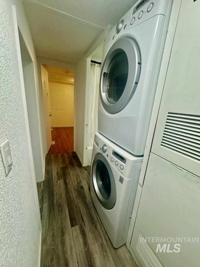 1410 W Flamingo, Nampa, Idaho 83651, 3 Bedrooms, 1 Bathroom, Residential For Sale, Price $77,000,MLS 98952048