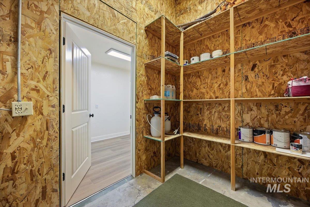 123 E 23rd Drive, Burley, Idaho 83318, 4 Rooms, Business/Commercial For Sale, Price $335,000,MLS 98952111