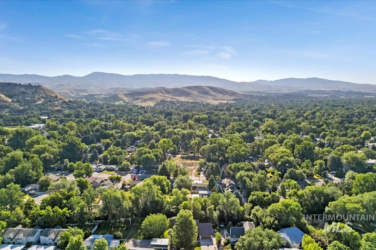 3510 N North, Boise, Idaho 83703, 4 Bedrooms, 3.5 Bathrooms, Residential For Sale, Price $759,900,MLS 98952125