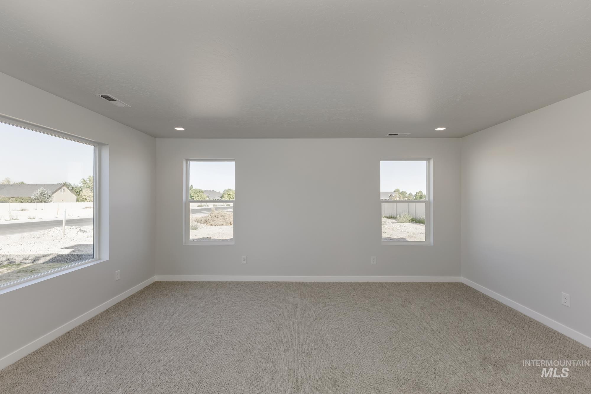 8448 S Tyrion Way, Kuna, Idaho 83634, 4 Bedrooms, 3 Bathrooms, Residential For Sale, Price $579,990,MLS 98952196