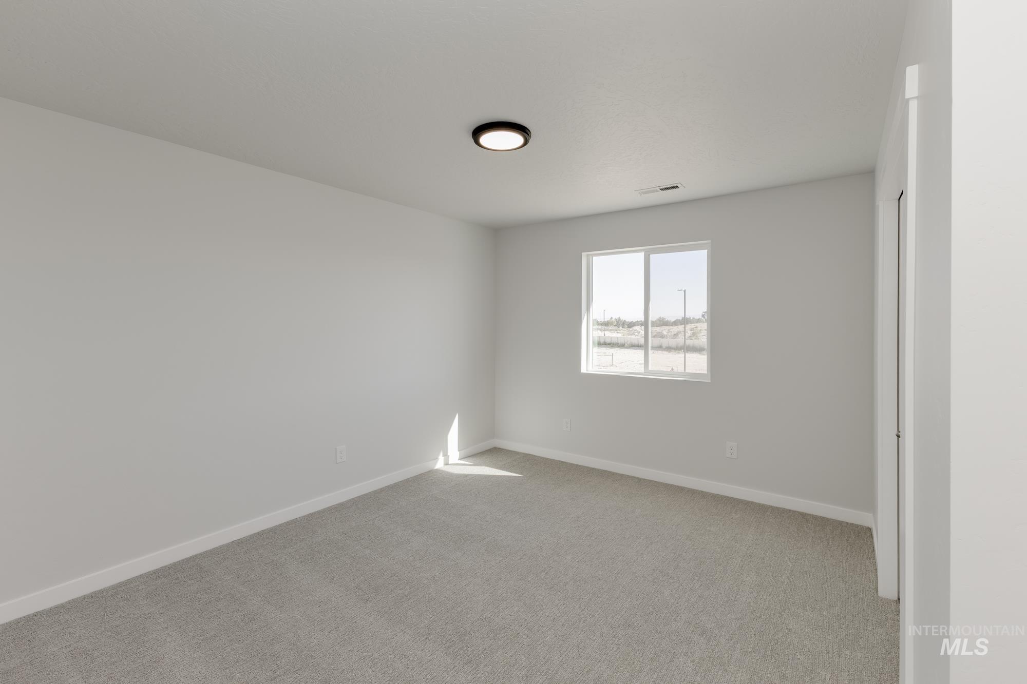 8448 S Tyrion Way, Kuna, Idaho 83634, 4 Bedrooms, 3 Bathrooms, Residential For Sale, Price $579,990,MLS 98952196