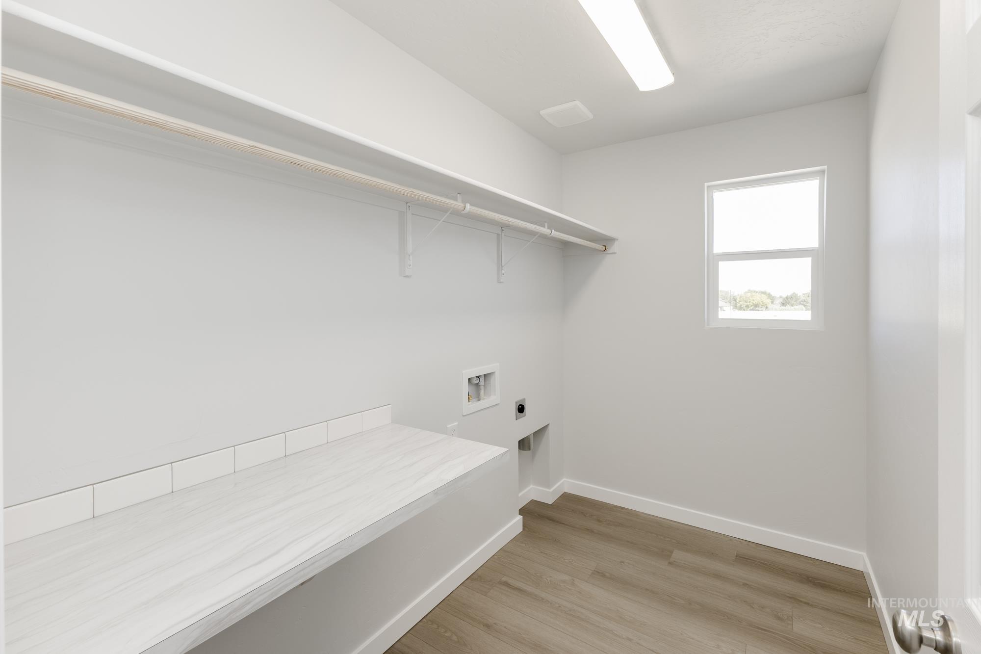 8448 S Tyrion Way, Kuna, Idaho 83634, 4 Bedrooms, 3 Bathrooms, Residential For Sale, Price $579,990,MLS 98952196